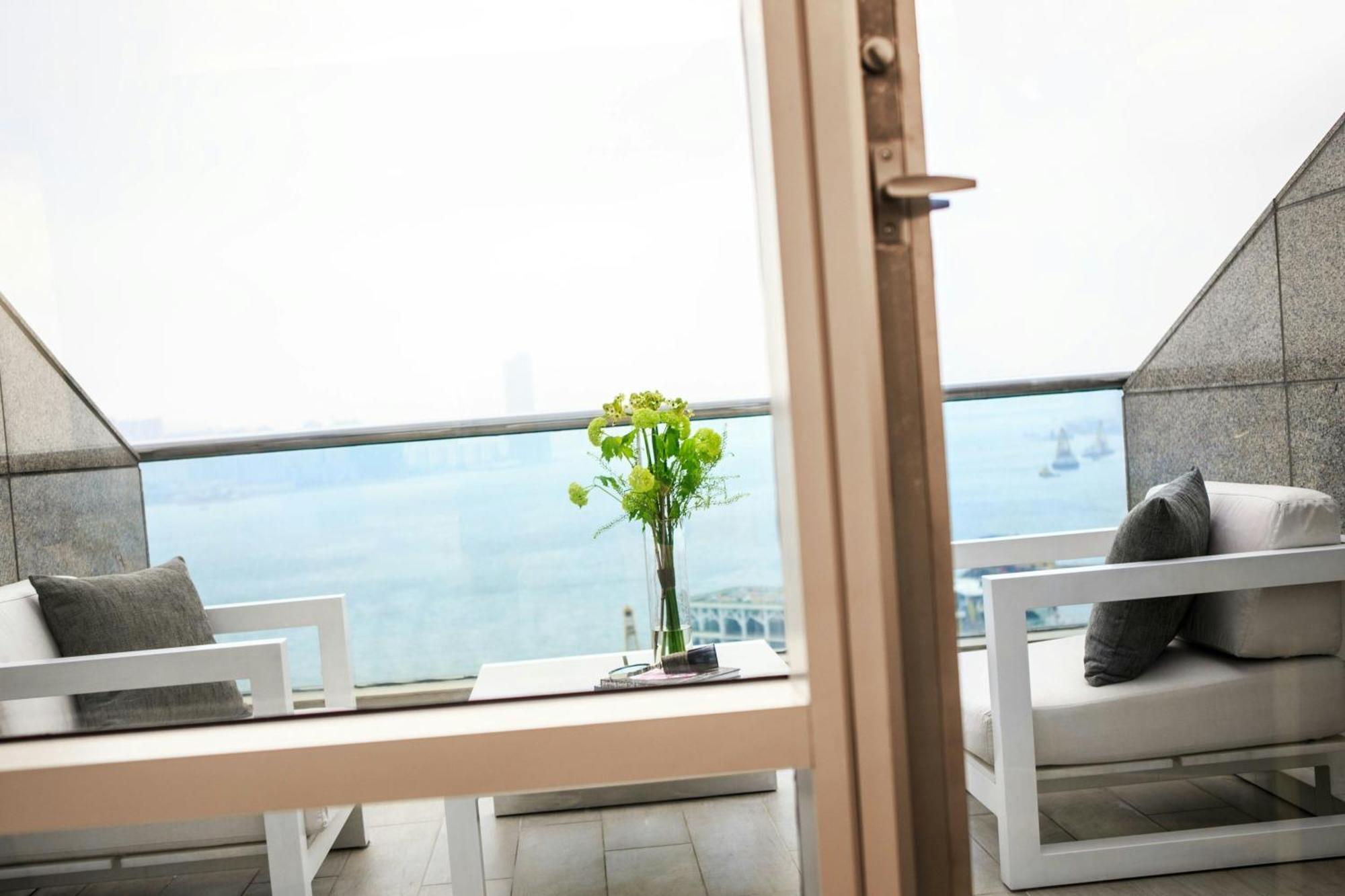 Hotel Renaissance Harbour View Hong Kong